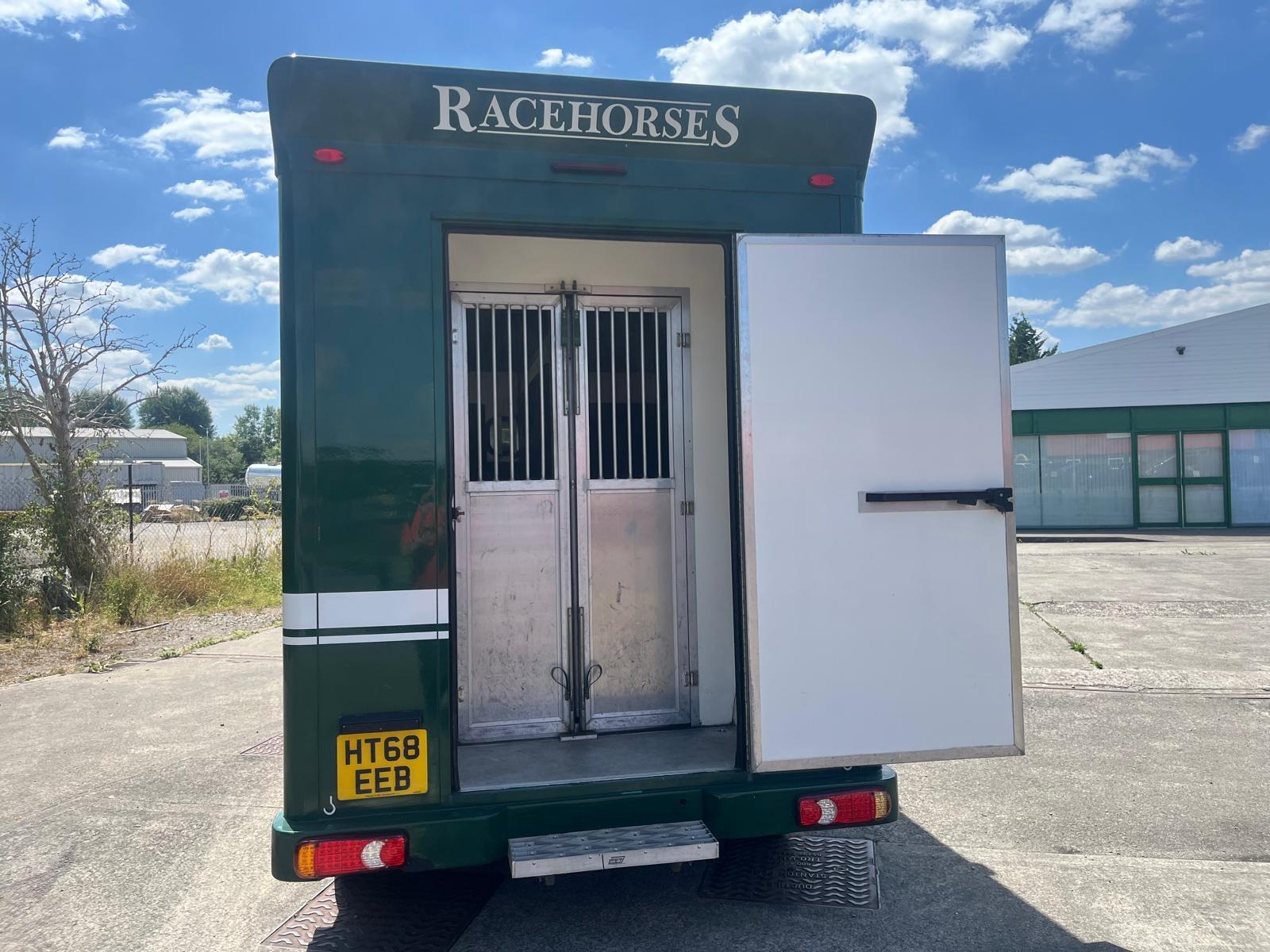 Rear stalls of the horsebox